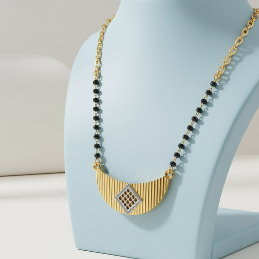 Elegant Circle Diamond Mangalsutra Necklace – Traditional & Stylish Jewellery for Women