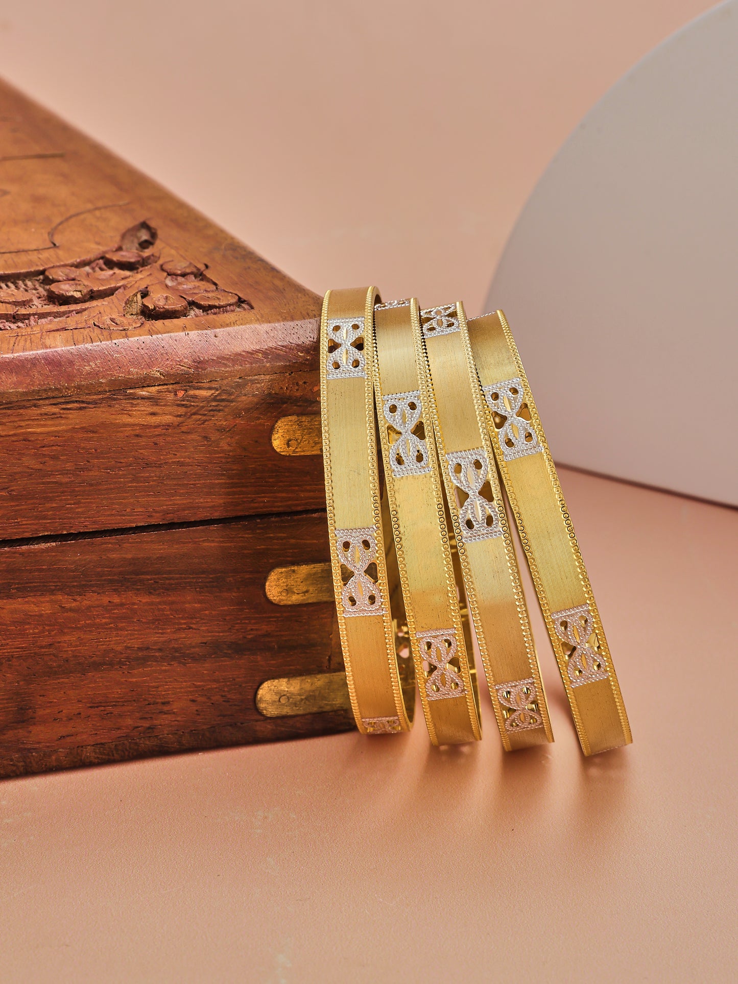 4 Pcs Bangles