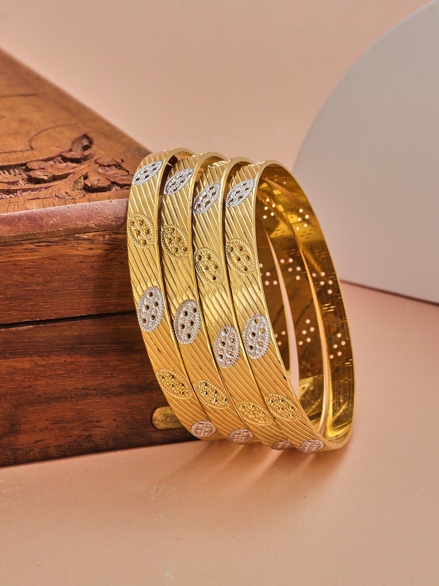 4 Pcs Bangles
