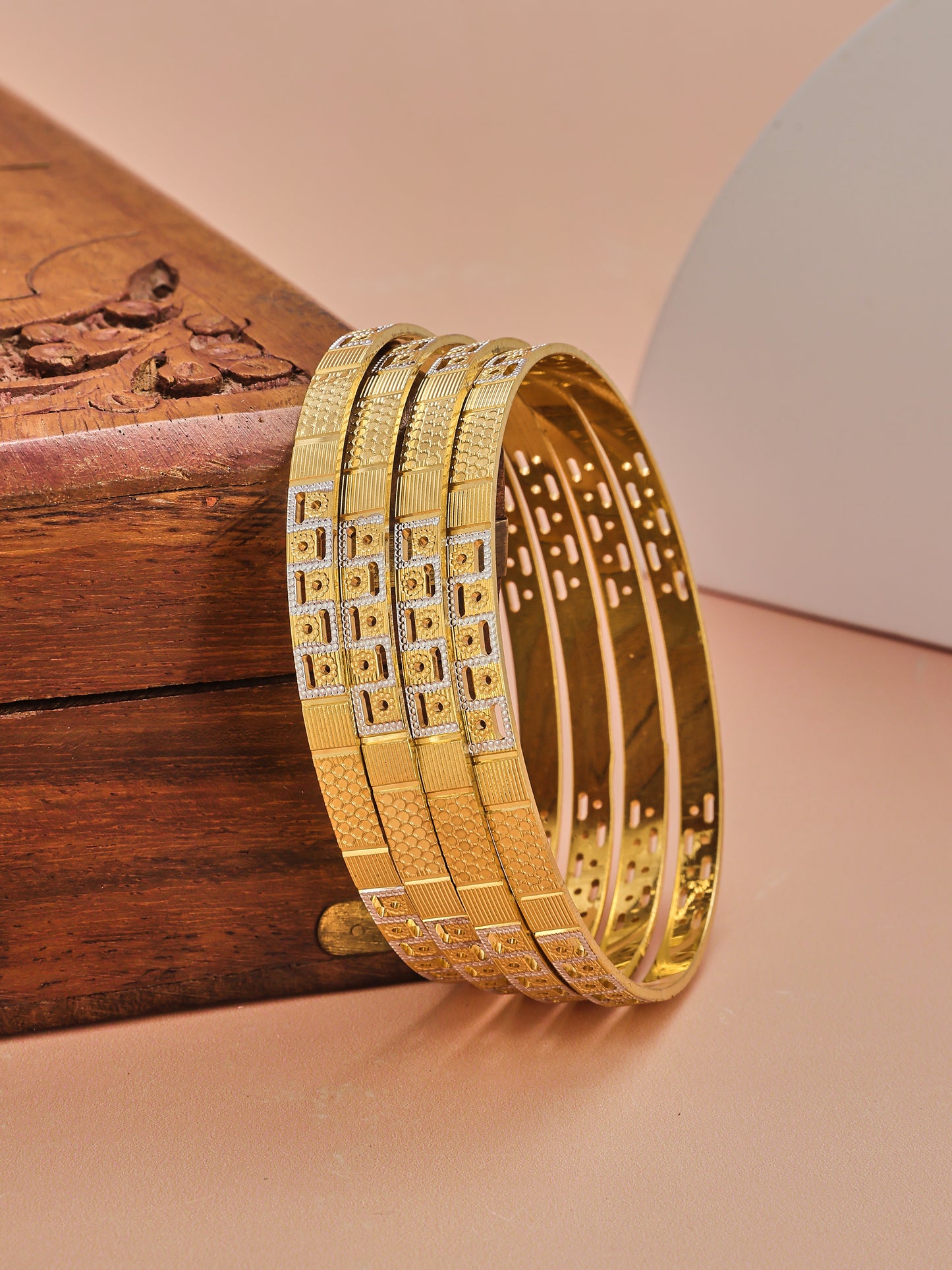 4 Pcs Bangles