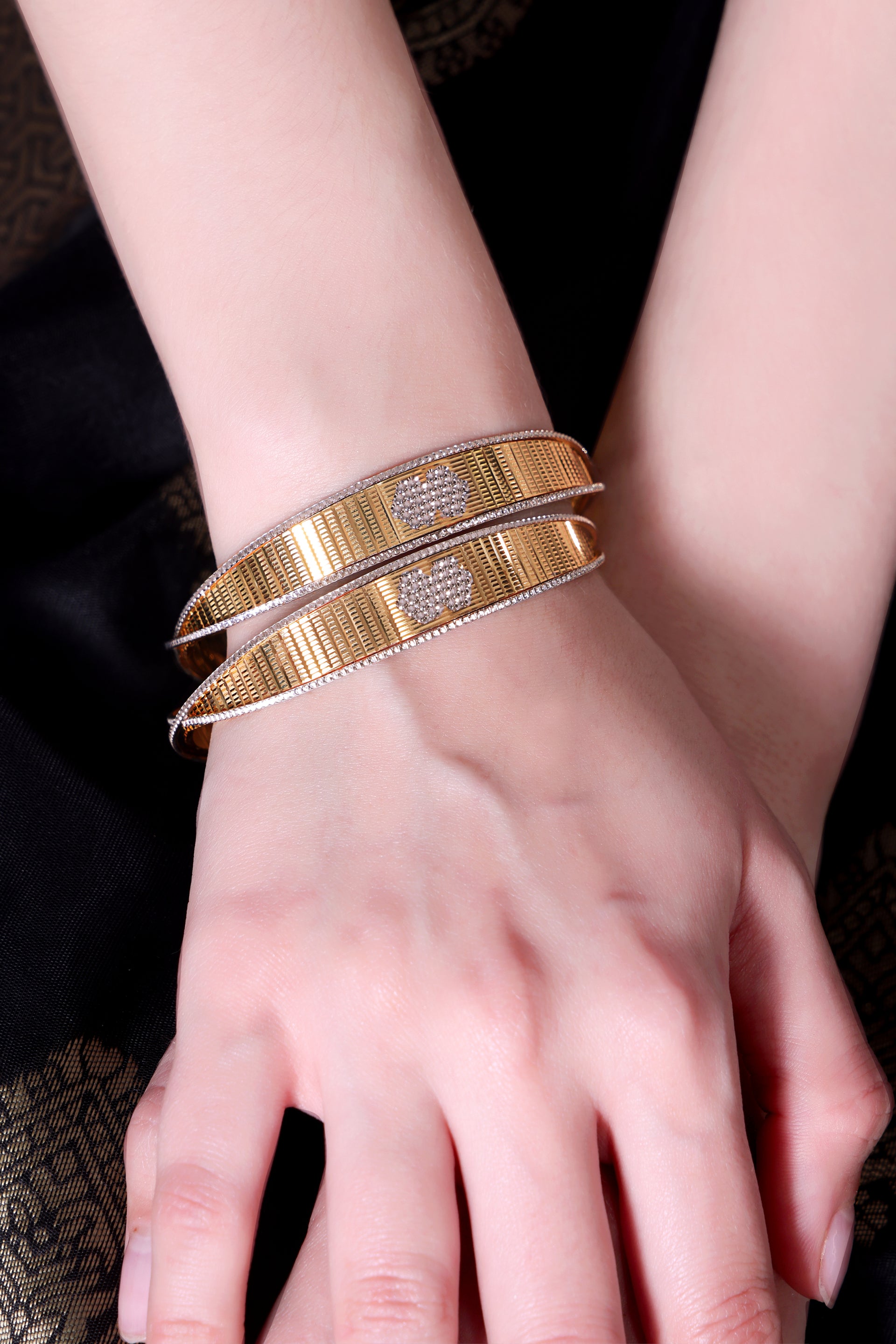 Fancy bangles
