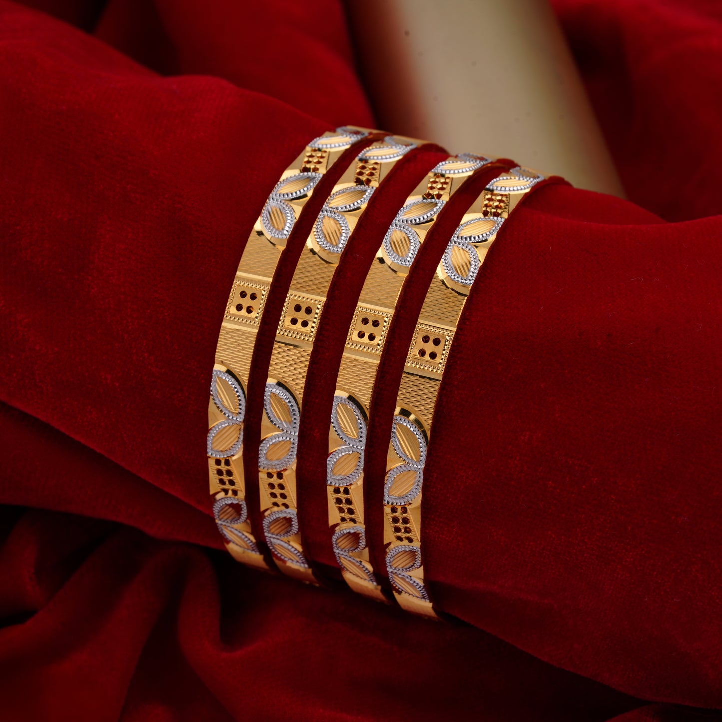Classic Eye Line Diamond Band Bangles – Timeless Elegance for Women