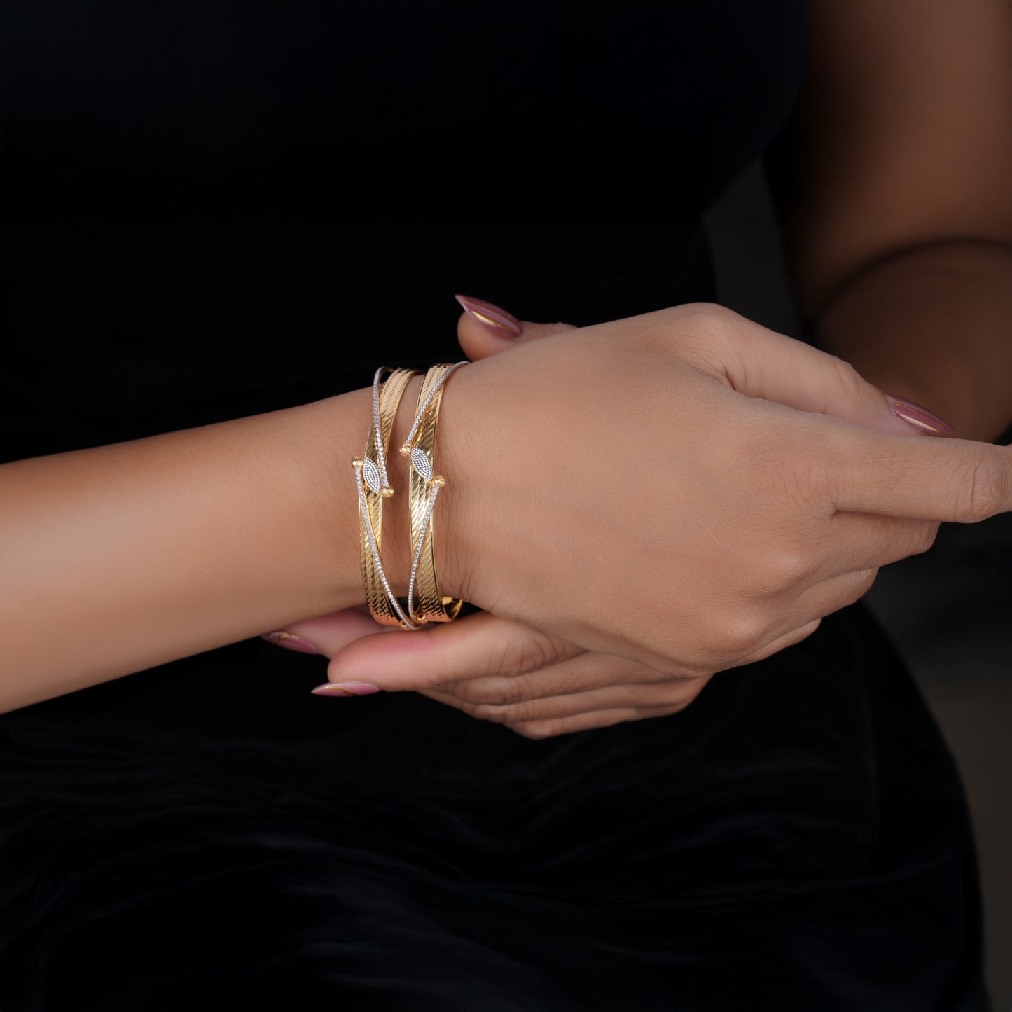Classic Diamond Band Bangles – Timeless Elegance for Women
