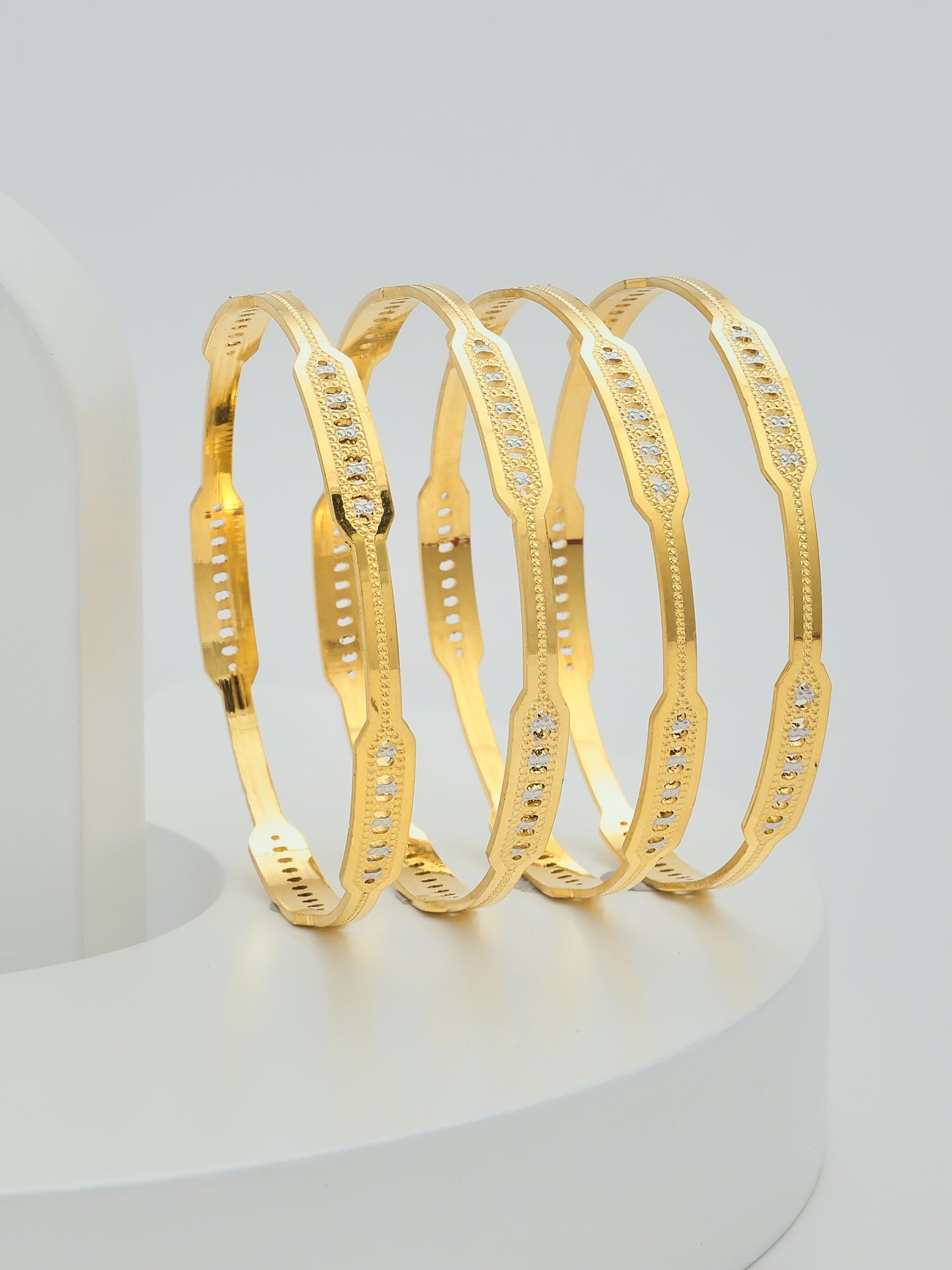 4 Pcs Bangles