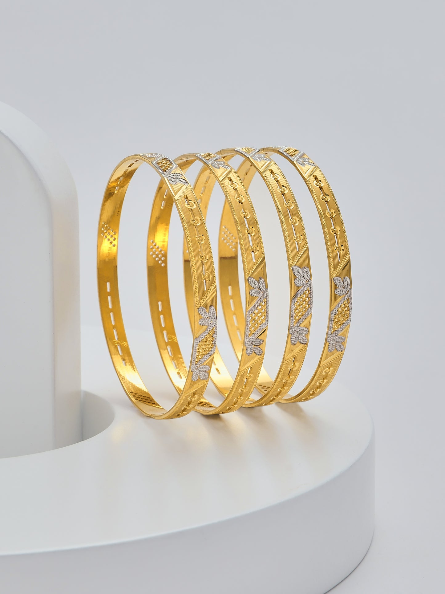 4 Pcs Bangles