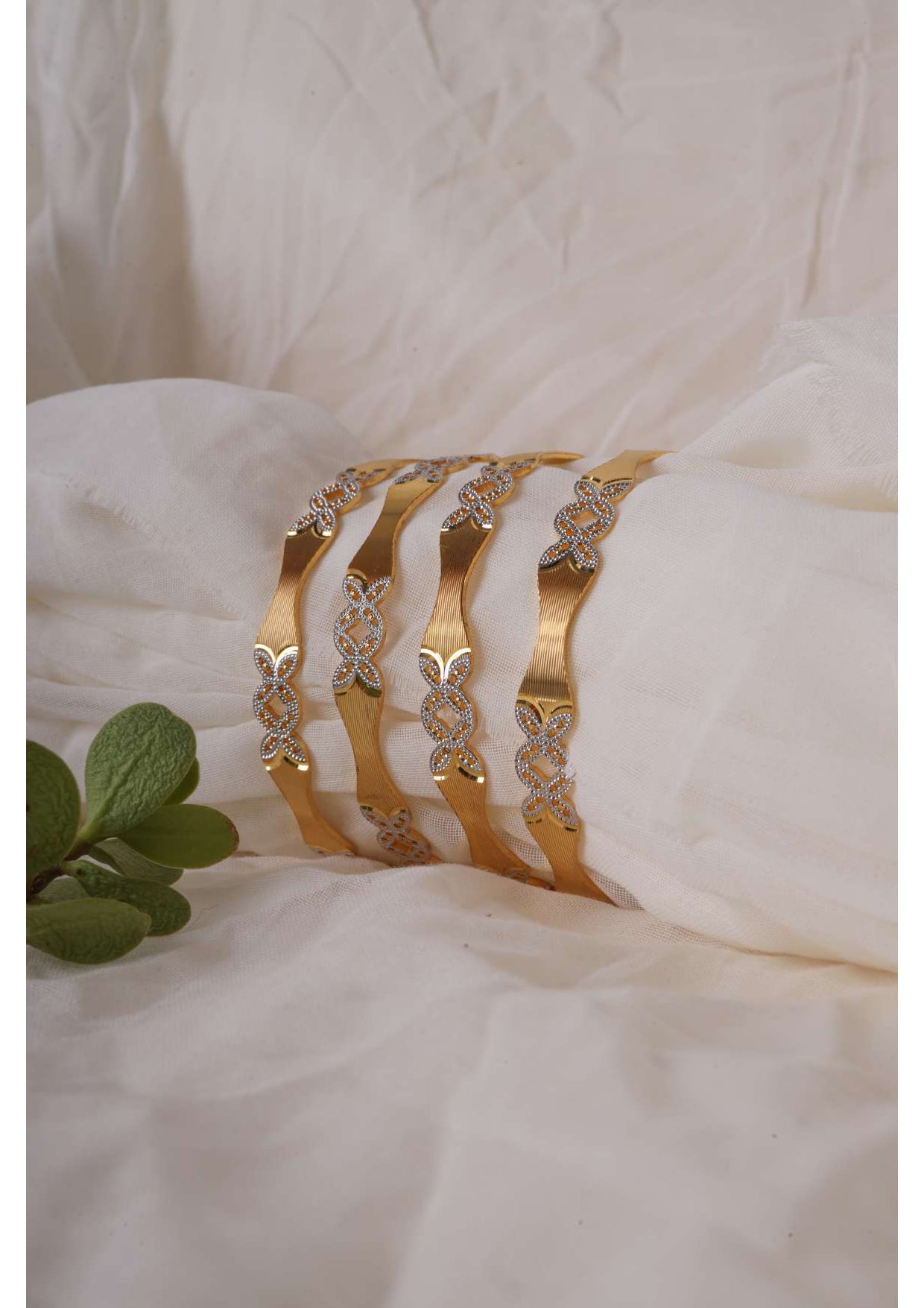 4 Pcs Bangles