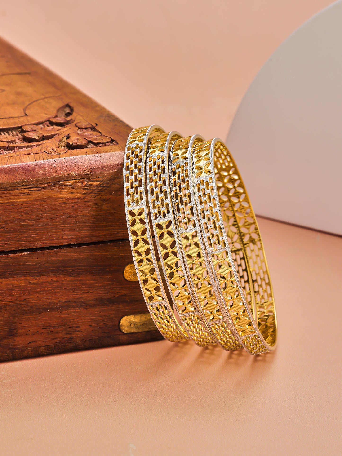 4 Pcs Bangles