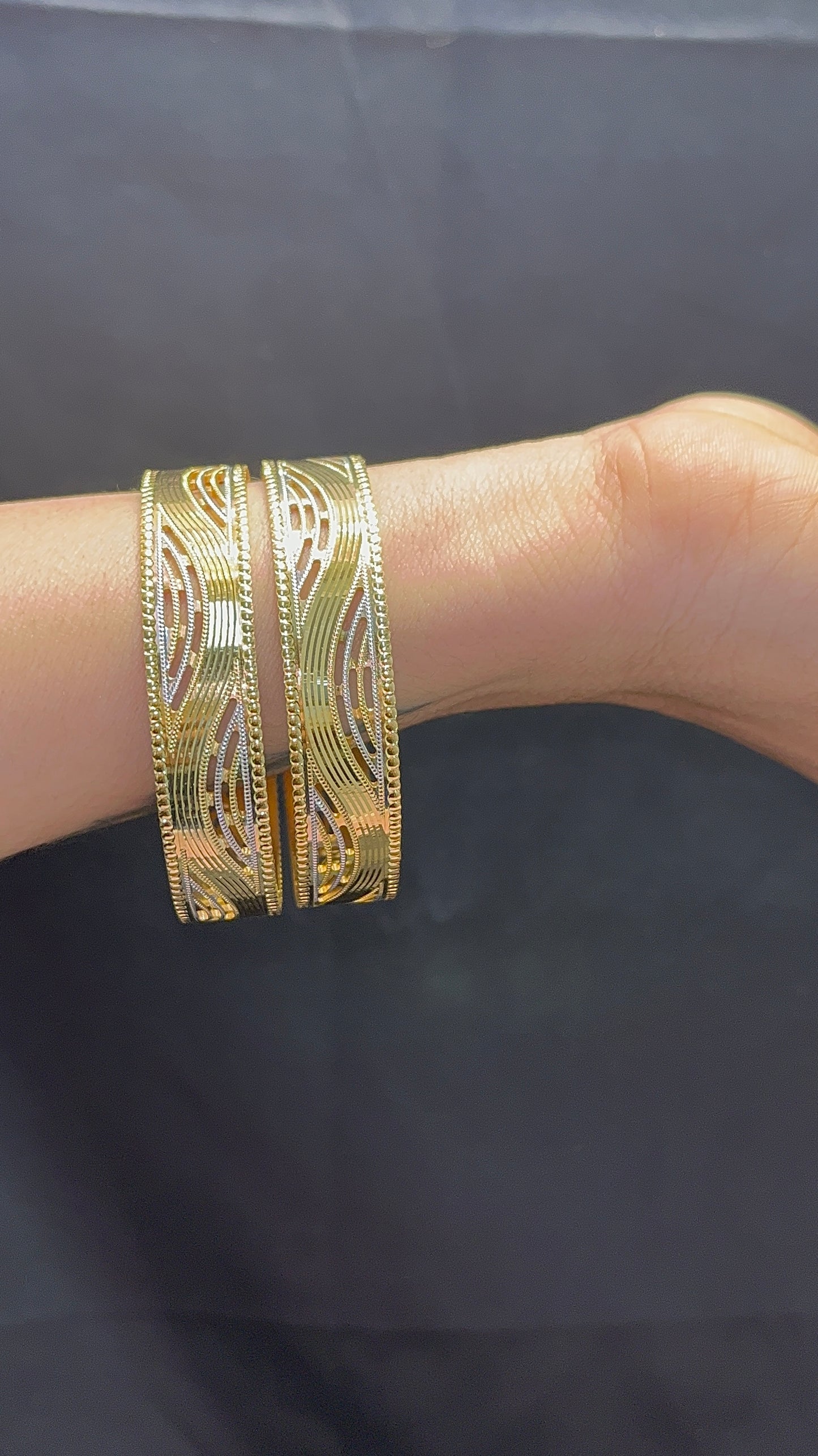 2 Pcs Bangles