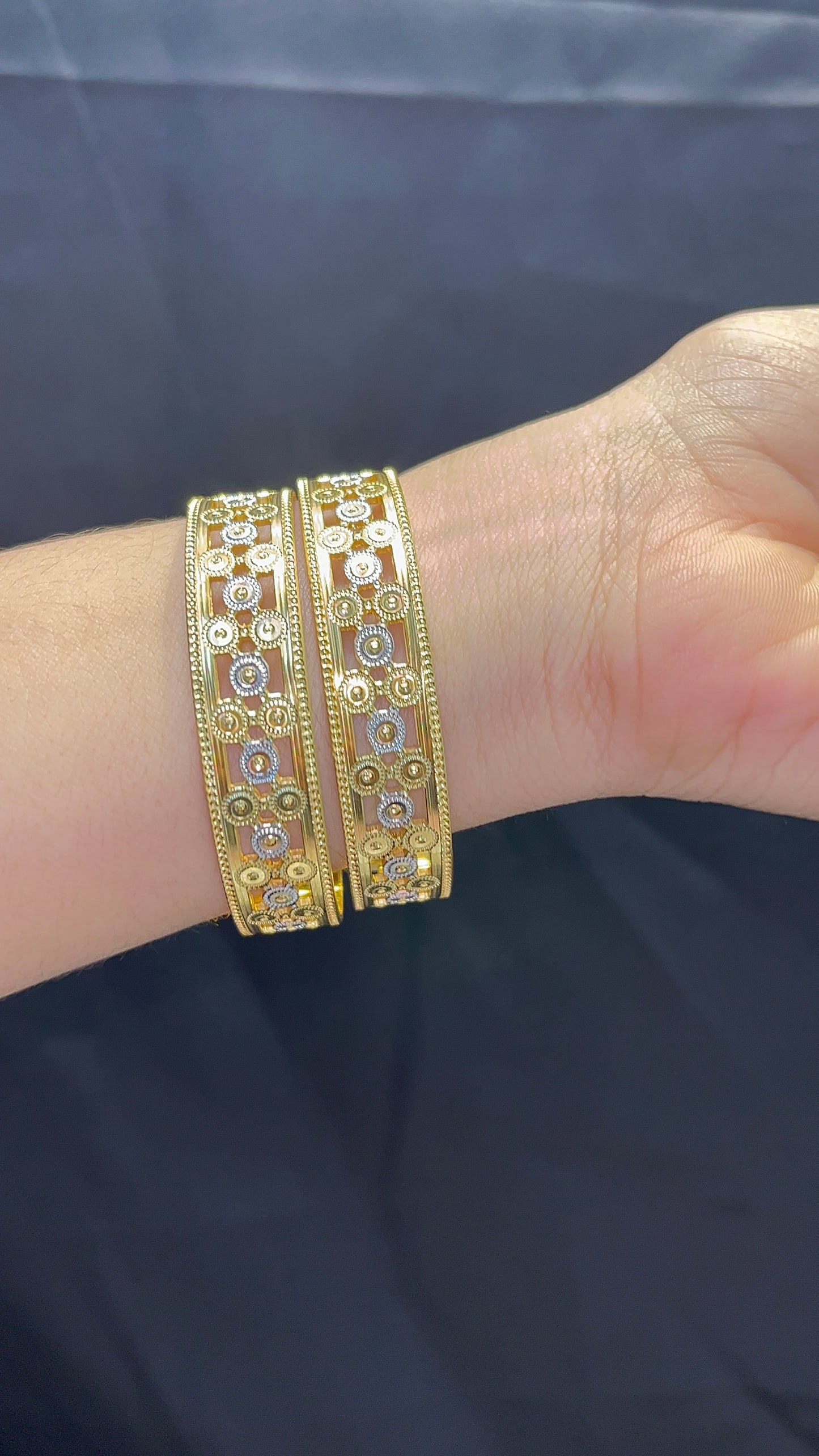 2 Pcs Bangles