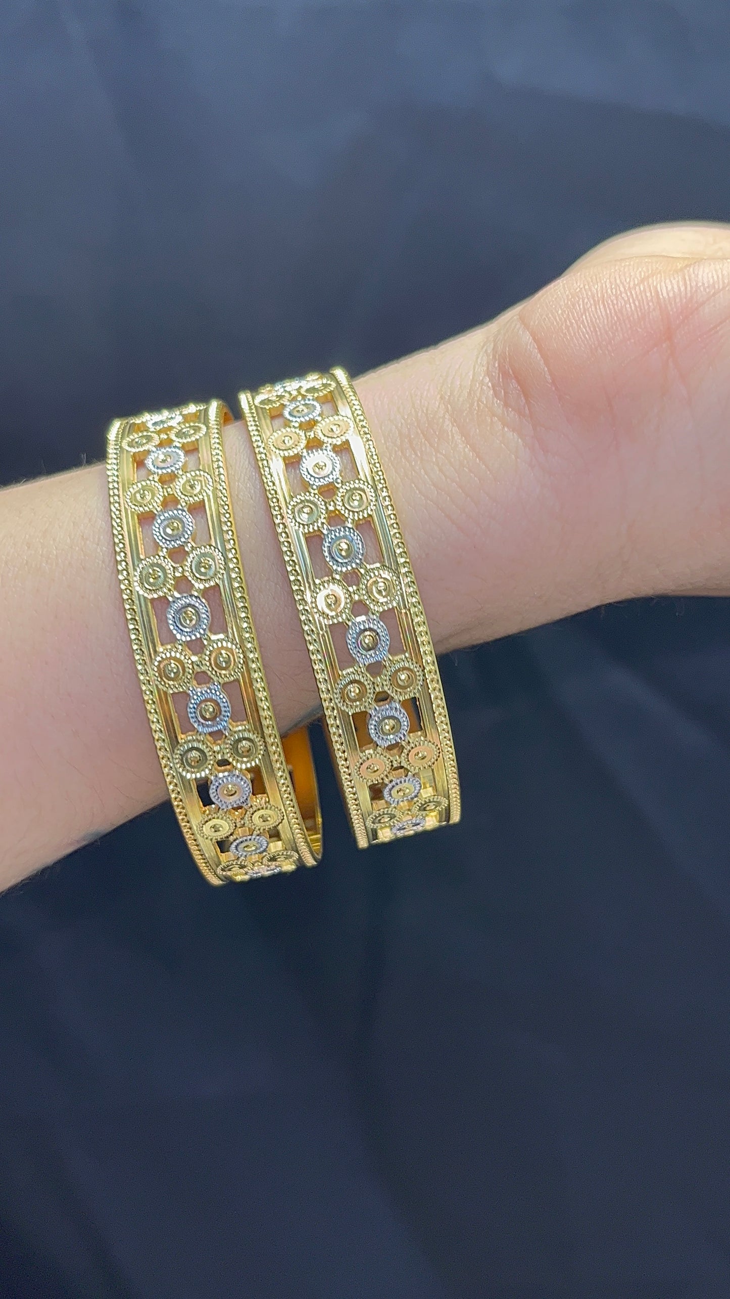 2 Pcs Bangles