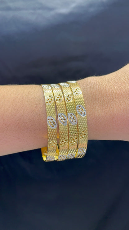 4 Pcs Bangles