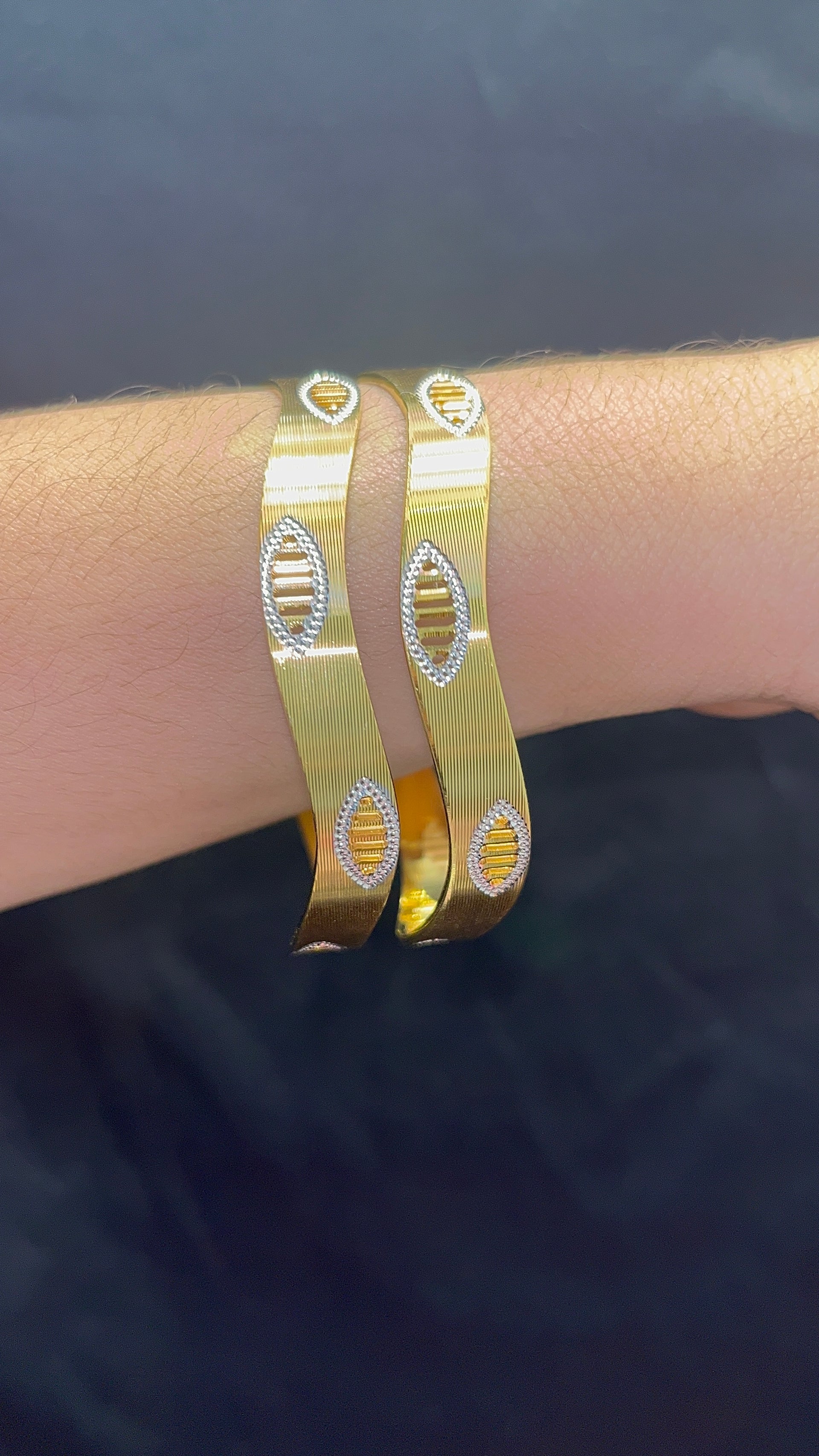 2 Pcs bangles