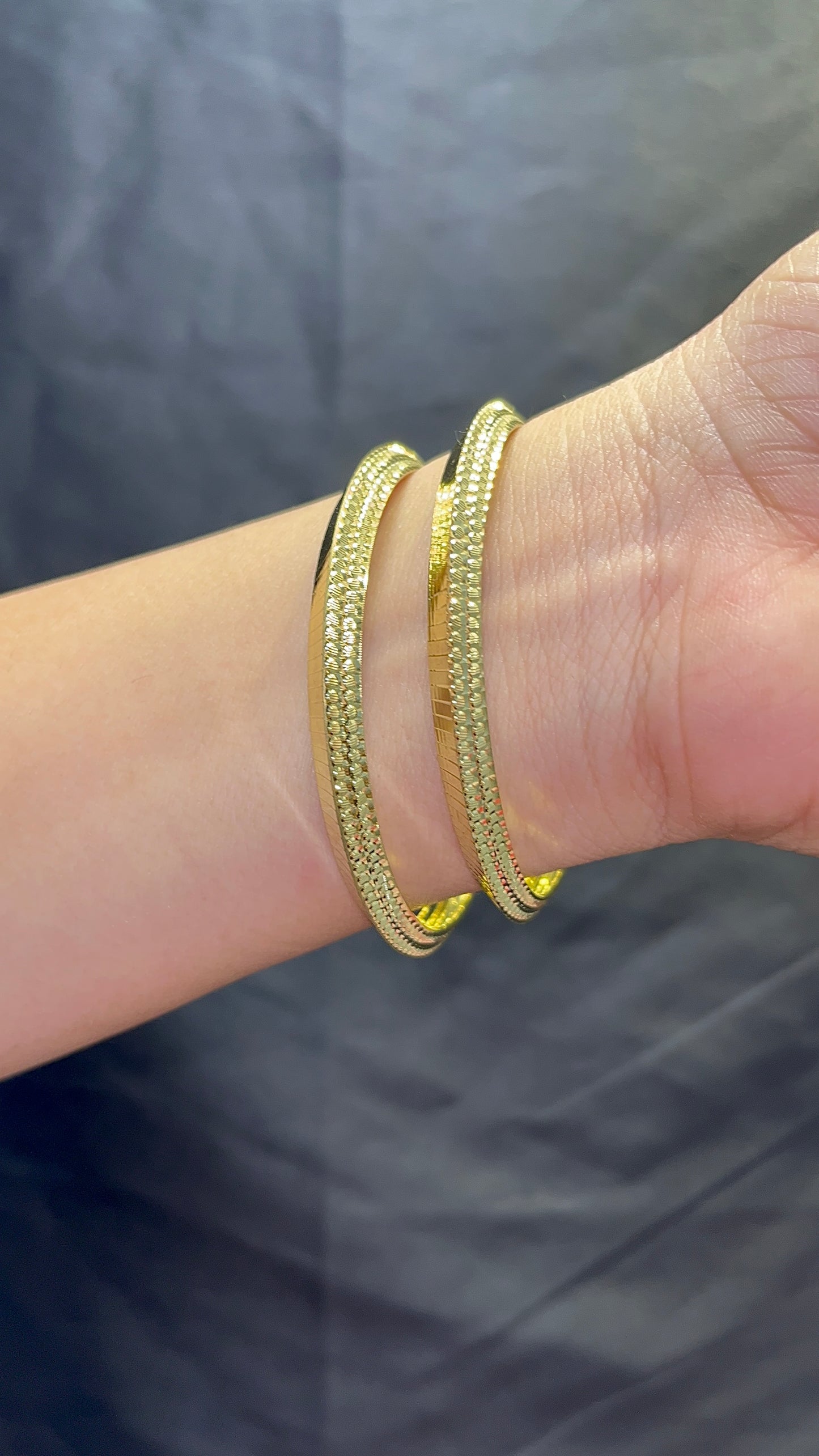 2 Pcs Bangles