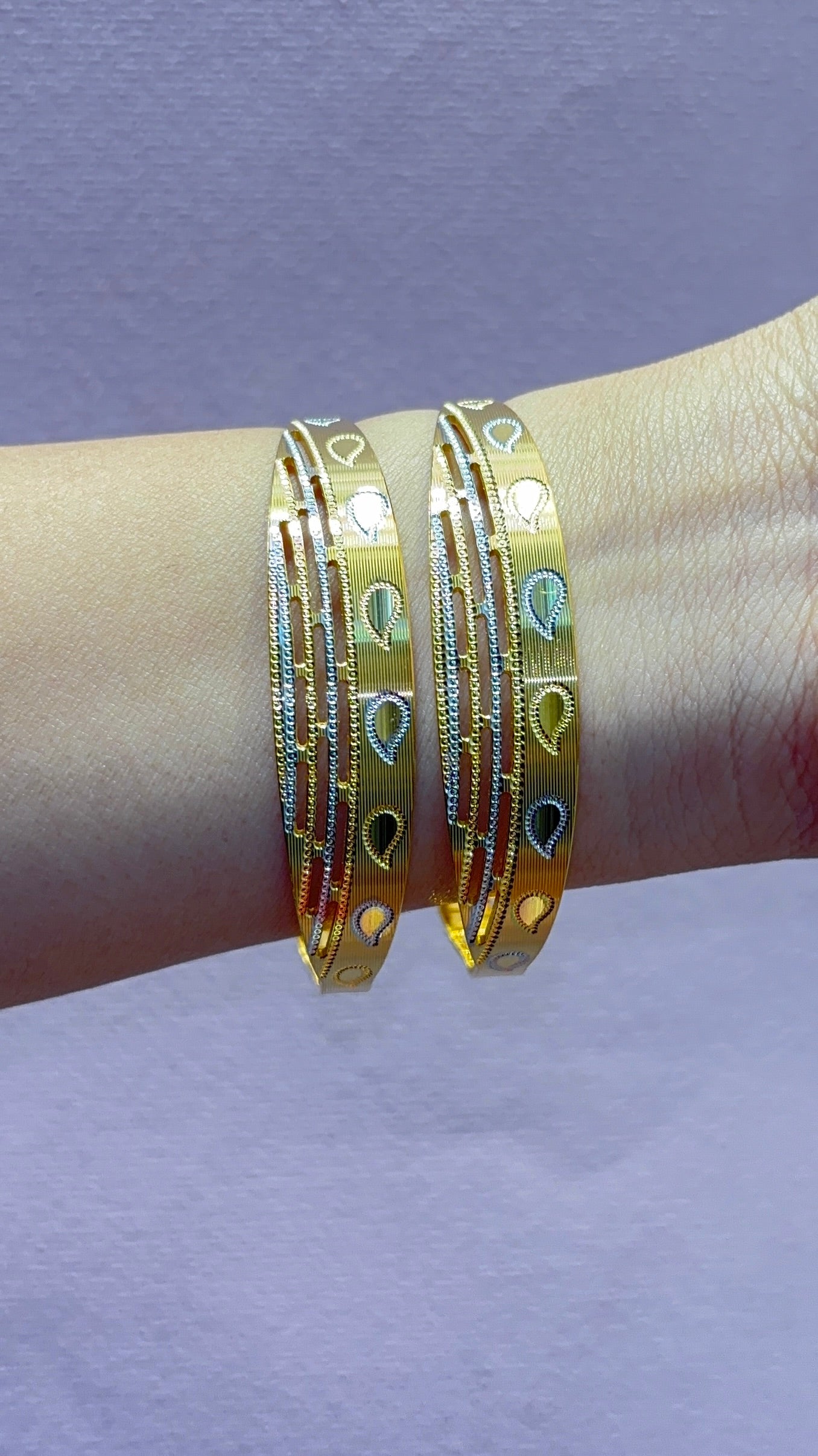 2 Pcs Bangles